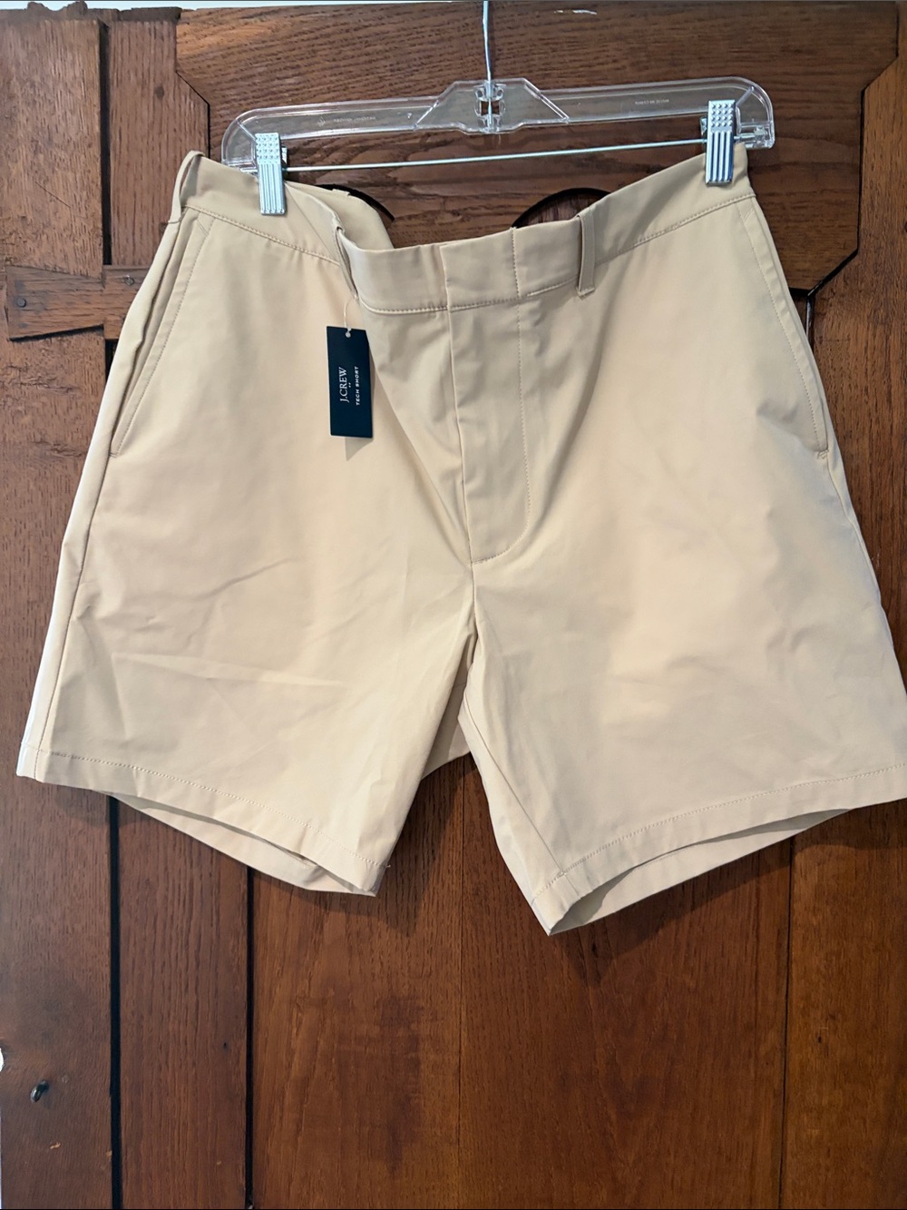 NWT- J. Crew Men’s Flat Front Shorts in Khaki/Tan Tech Short
